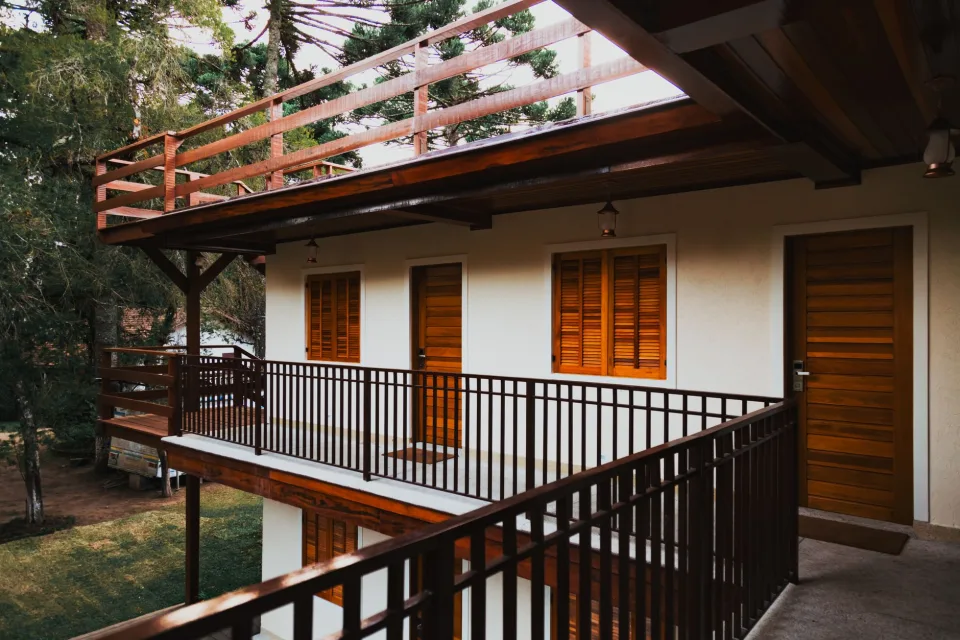 Tại Lê Thị Tuyết